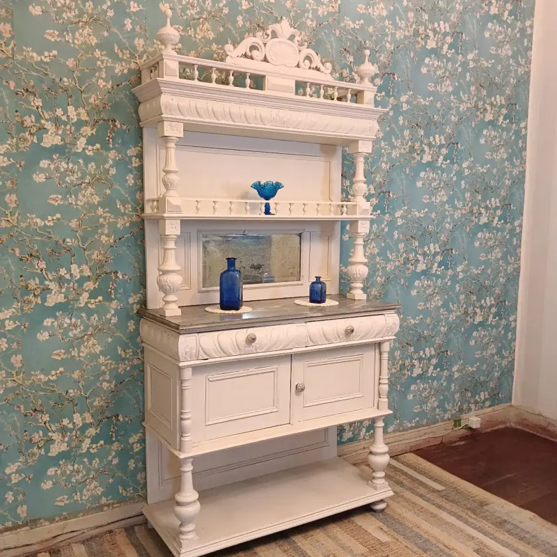 Mueble aparador vintage blanco con espejo - 1