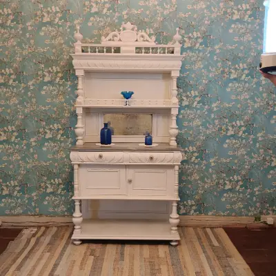 Mueble aparador vintage blanco con espejo - miniatura 3