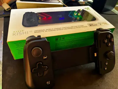 gamepad Razer kishi v2 iPhone (lightning) - miniatura 3