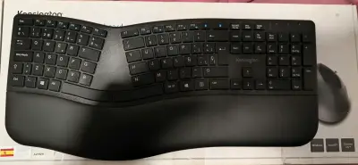 Teclado y mouse inalámbricos Kensington Pro Fit Ergo - miniatura 2