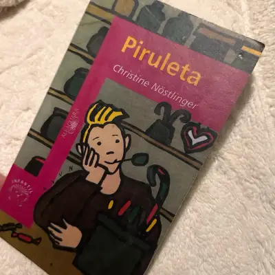 Libro infantil 'Piruleta' de Christine Nöstlinger - miniatura 1