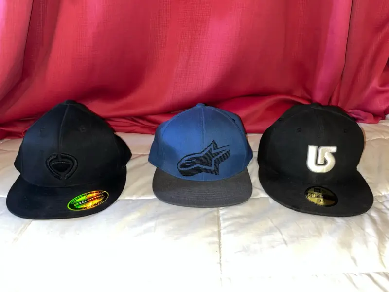 Set de tres gorras 20.000 - 1