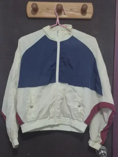Chaqueta cortaviento vintage colorida - miniatura 2