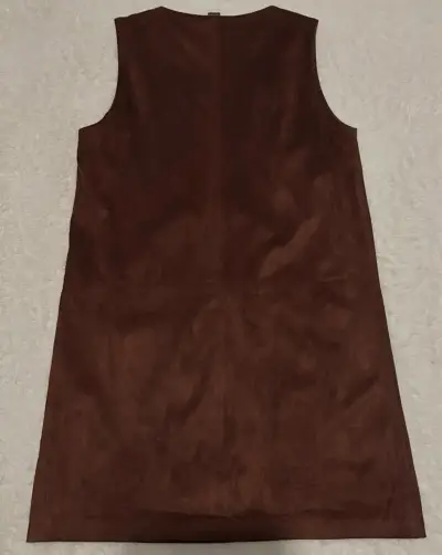 Vestido sin mangas marrón de gamuza - miniatura 2