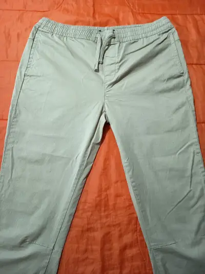 Pantalones deportivos para hombre - miniatura 4