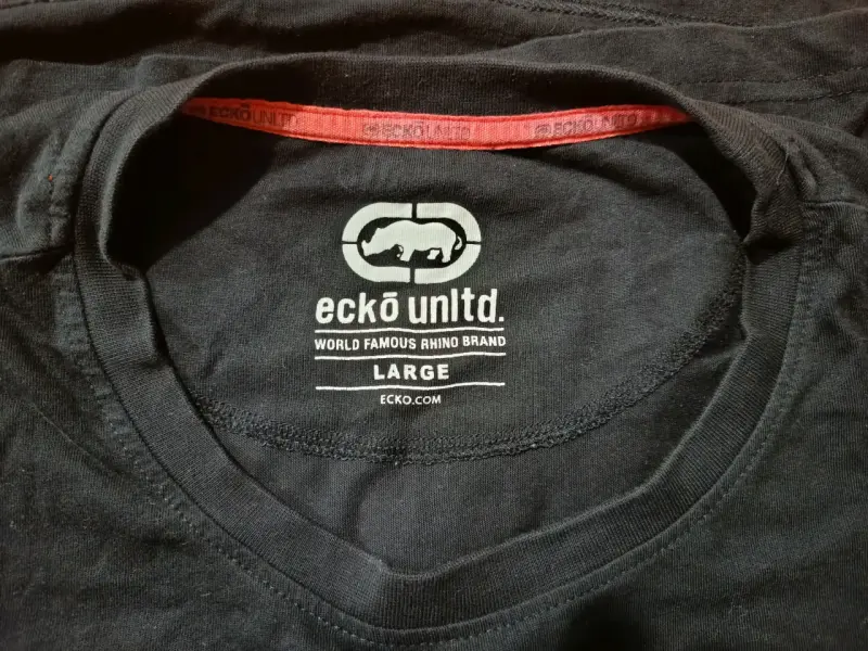 Polera Marca Ecko - 3