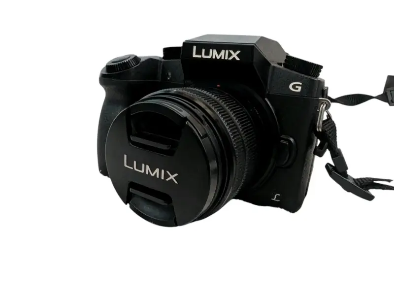 Cámara Panasonic Lumix G7 con lente intercambiable - 1