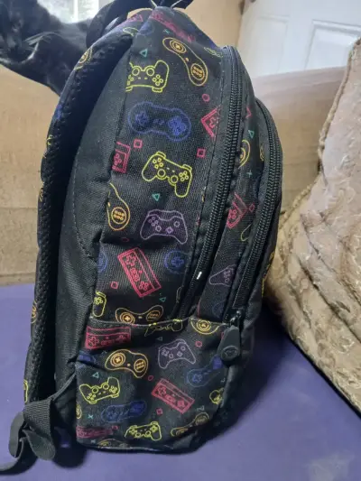 Mochila escolar Game Over para niños - miniatura 2