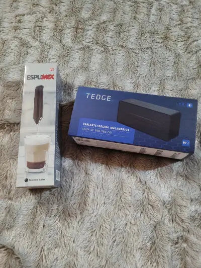 Parlante inalámbrico Tedge Bluetooth más 1 regalo - miniatura 1
