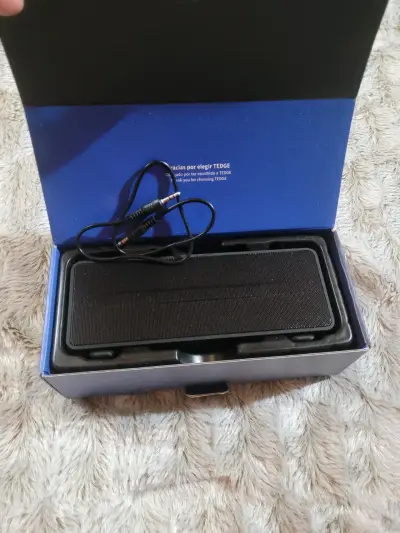 Parlante inalámbrico Tedge Bluetooth más 1 regalo - miniatura 4