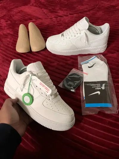 Zapatillas Nike Air Force 1 blancas - miniatura 1