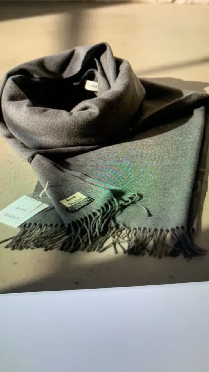 Pashmina italiana gris Aone Studics Nueva - 3