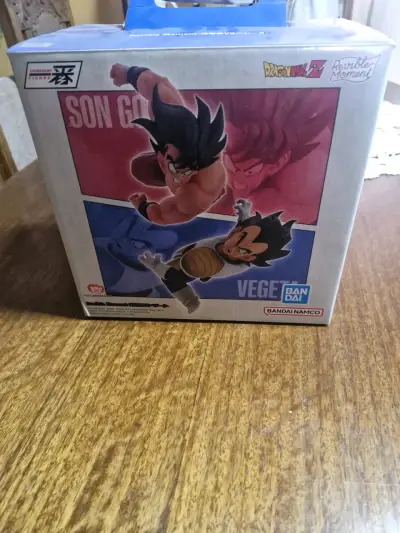 Figura de colección Dragon Ball Z Son Goku y Vegeta - miniatura 1