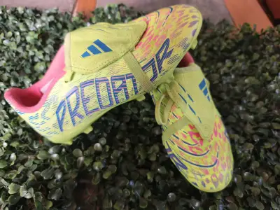 Botines de fútbol Puma Future Ultimate talla 40.5 - miniatura 4