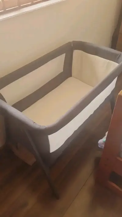 Cuna colecho para bebé con colchón incluido - miniatura 2