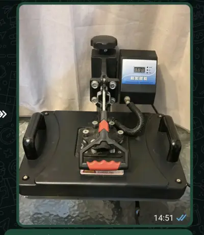 Prensa térmica para estampados con control digital - miniatura 1