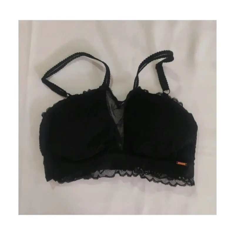 Top / Bralette / sosten negro Intime