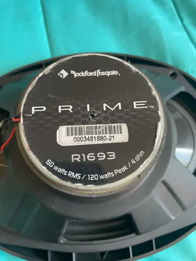 Parlantes ovalados Rockford Fosgate para auto - miniatura 5