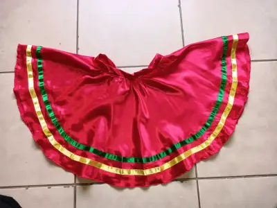 Falda nortina de danza folclórica talla 6 - miniatura 1