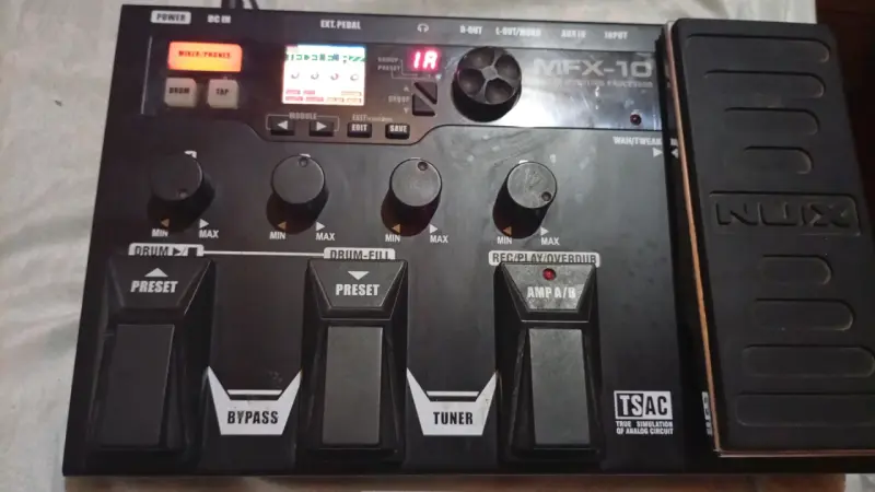Pedalera multiefectos para guitarra MFX10 - 4
