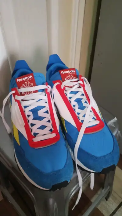Zapatillas deportivas Reebok Classic azul y rojo - miniatura 1