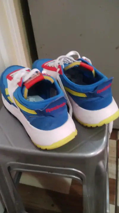 Zapatillas deportivas Reebok Classic azul y rojo - miniatura 3