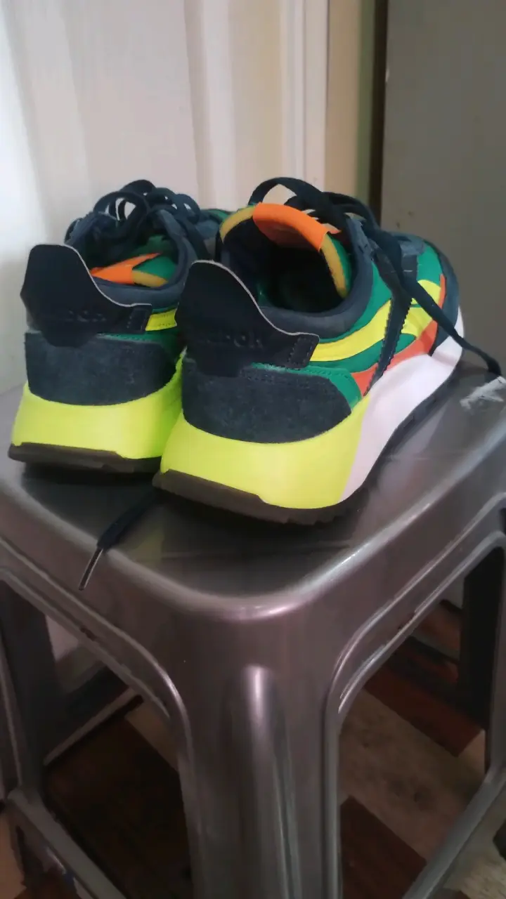 Zapatillas deportivas Reebok verde y amarillo - 4