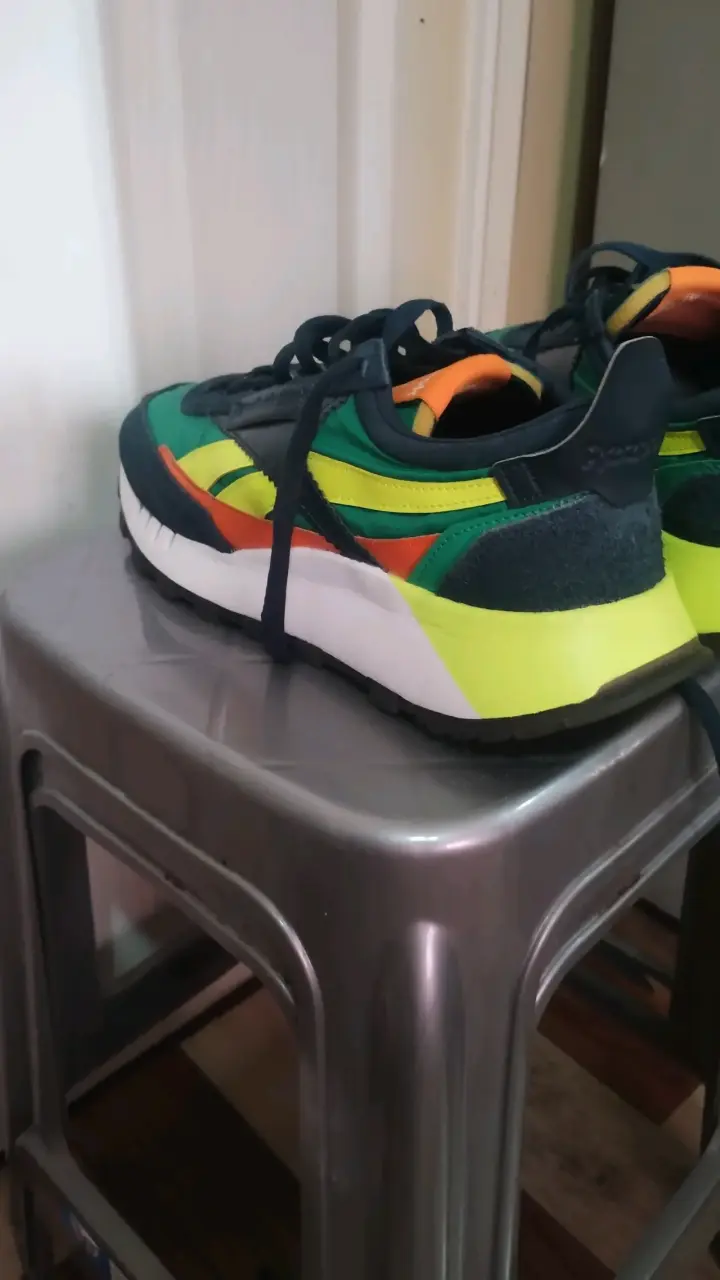Zapatillas deportivas Reebok verde y amarillo - 5