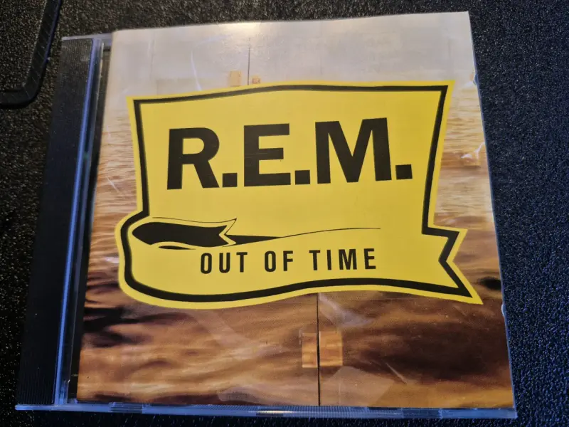 CD R.E.M. Out of Time en buen estado