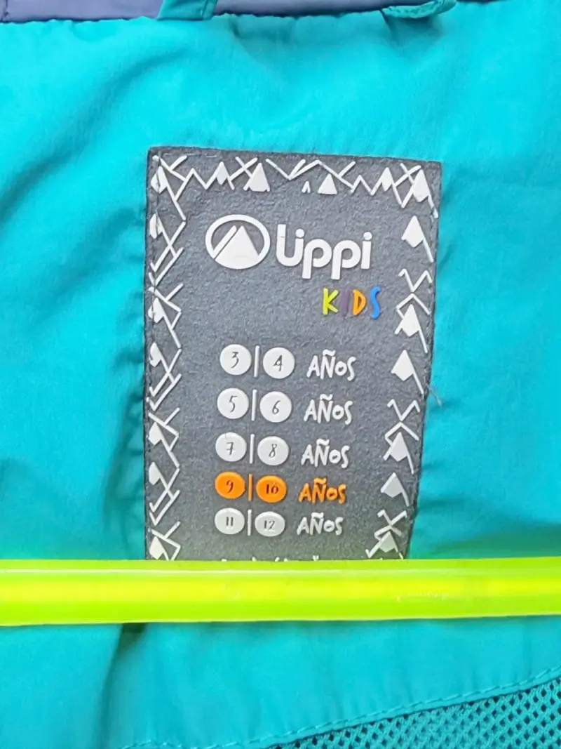 Chaqueta impermeable LIPPI talla 10 - 3