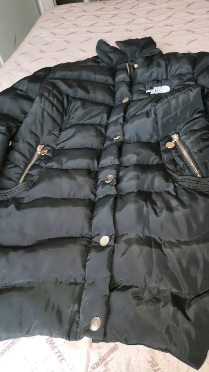 Parka acolchada negra The North Face Cautiva - 1