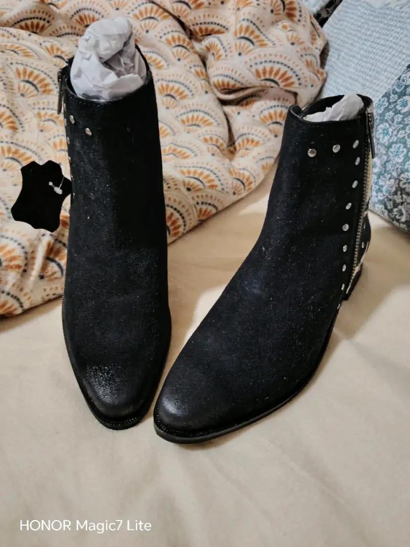 Botines de cuero negro con estampado animal print - 3