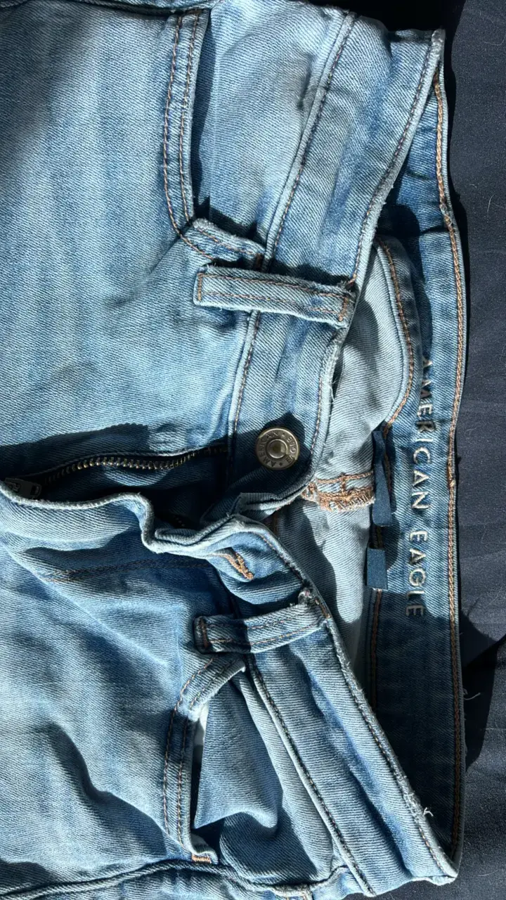 Jeans American Eagle azul claro para mujer - 2