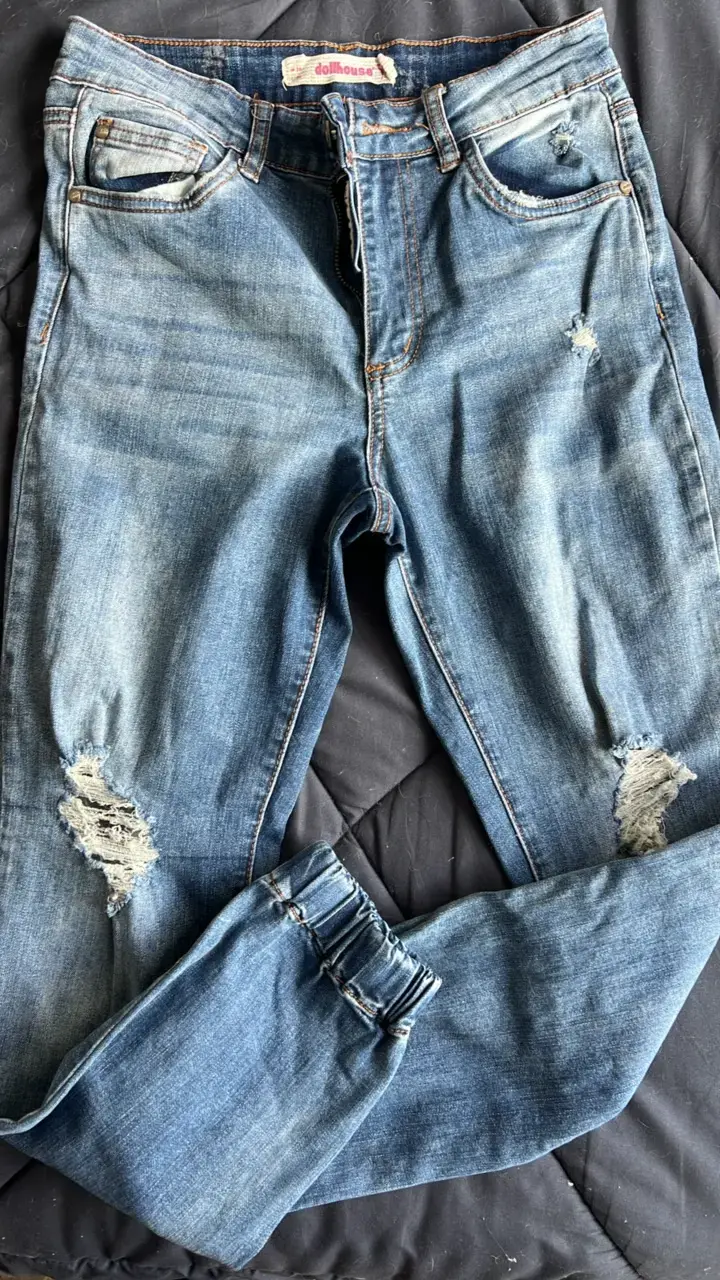 Jeans desgastados azul Dollhouse para mujer - 1