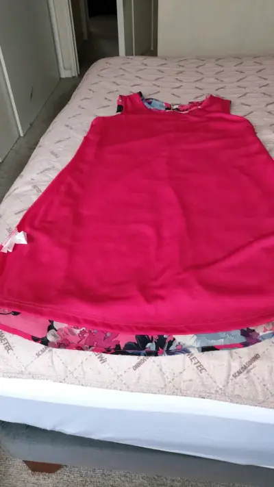 Vestido floral sin mangas para mujer - miniatura 3