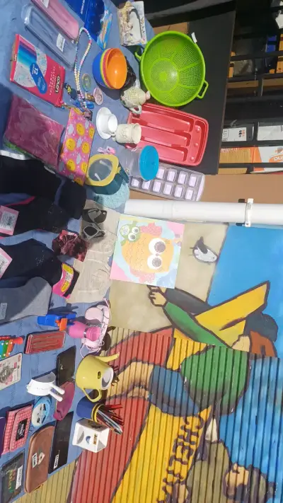 Lote de artículos variados para el hogar y oficina - miniatura 1