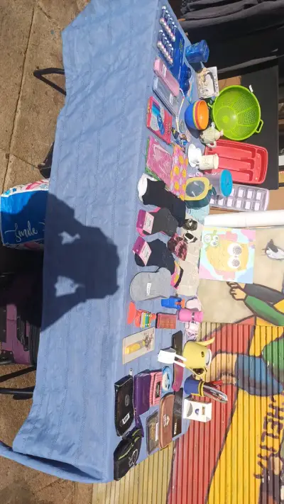 Lote de artículos variados para el hogar y oficina - miniatura 2
