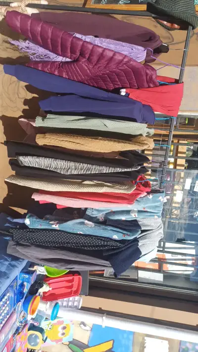 Lote de artículos variados para el hogar y oficina - miniatura 3
