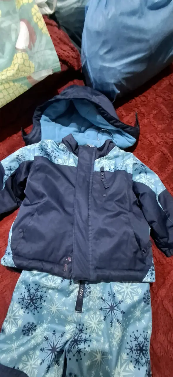 Conjunto de nieve para niño azul con copos - 1