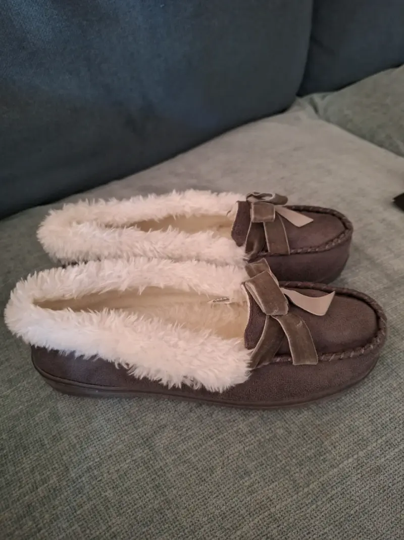 Pantuflas de invierno Jessica Simpson blancas - 2