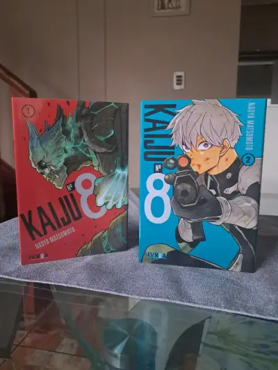 Colección de mangas Kaiju No. 8, v. 1,2,3,7 - miniatura 1