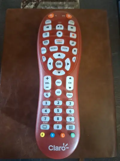 control remoto universal Claro Hogar (modelo rojo) - miniatura 2