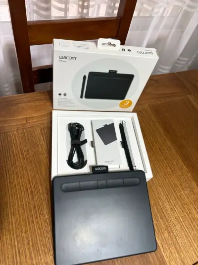 Tableta gráfica Wacom Intuos con Bluetooth - miniatura 4