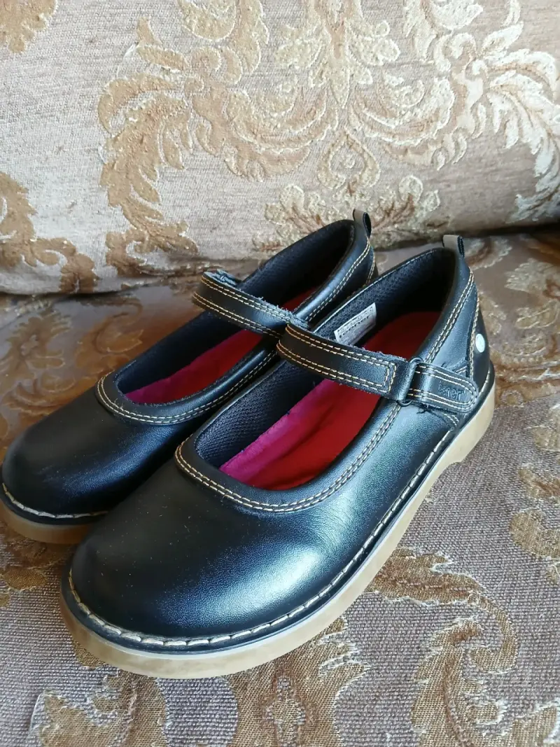 Zapatos escolares negros para niña número 32 - 5