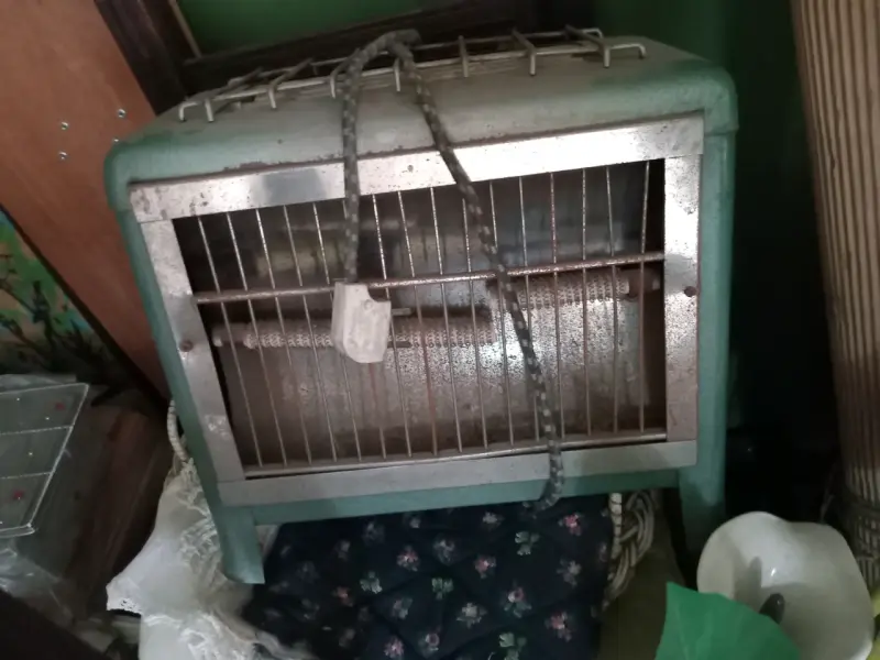 Calefactor eléctrico vintage en buen estado