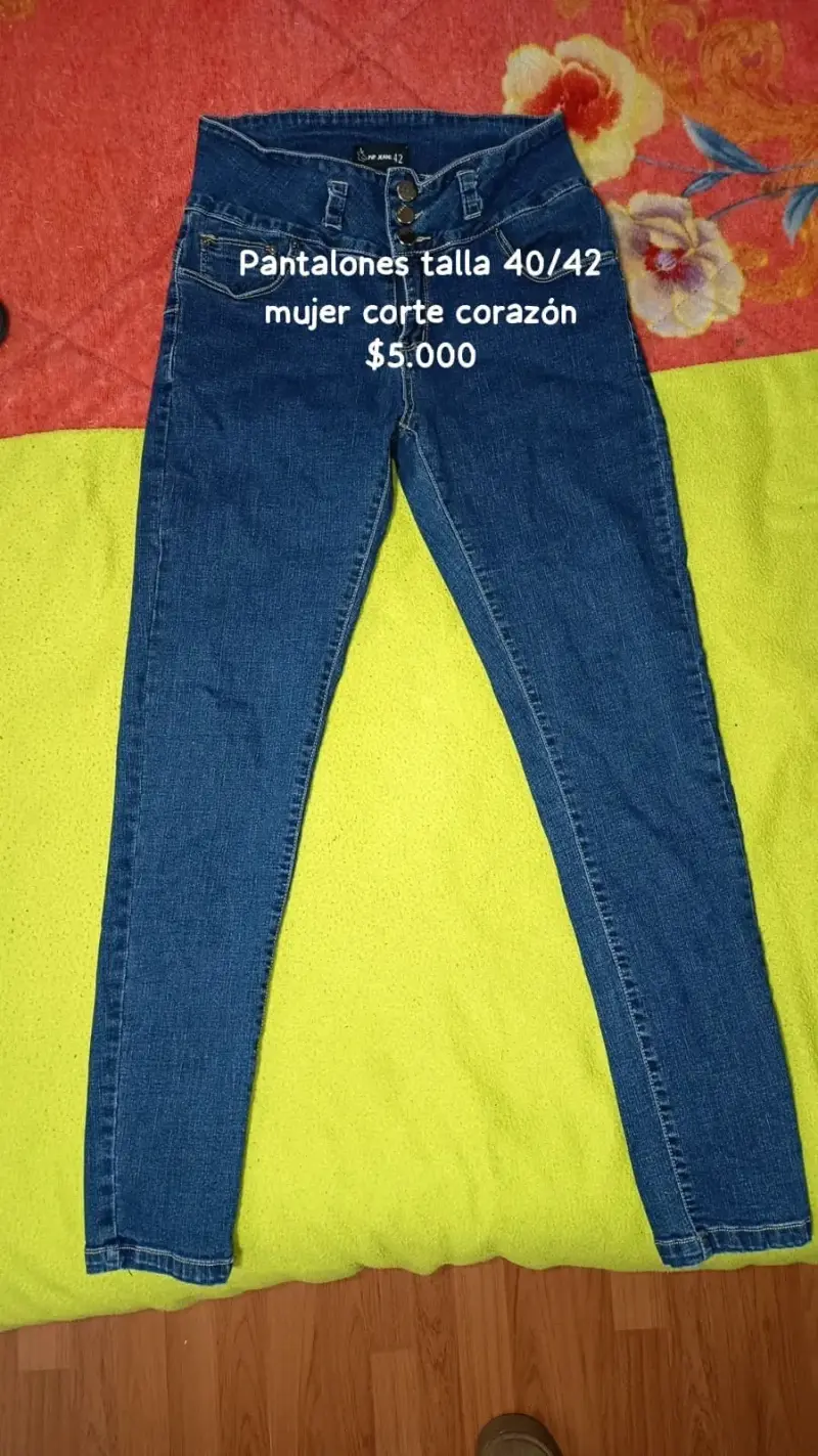 Jeans de mezclilla azul para mujer - 2
