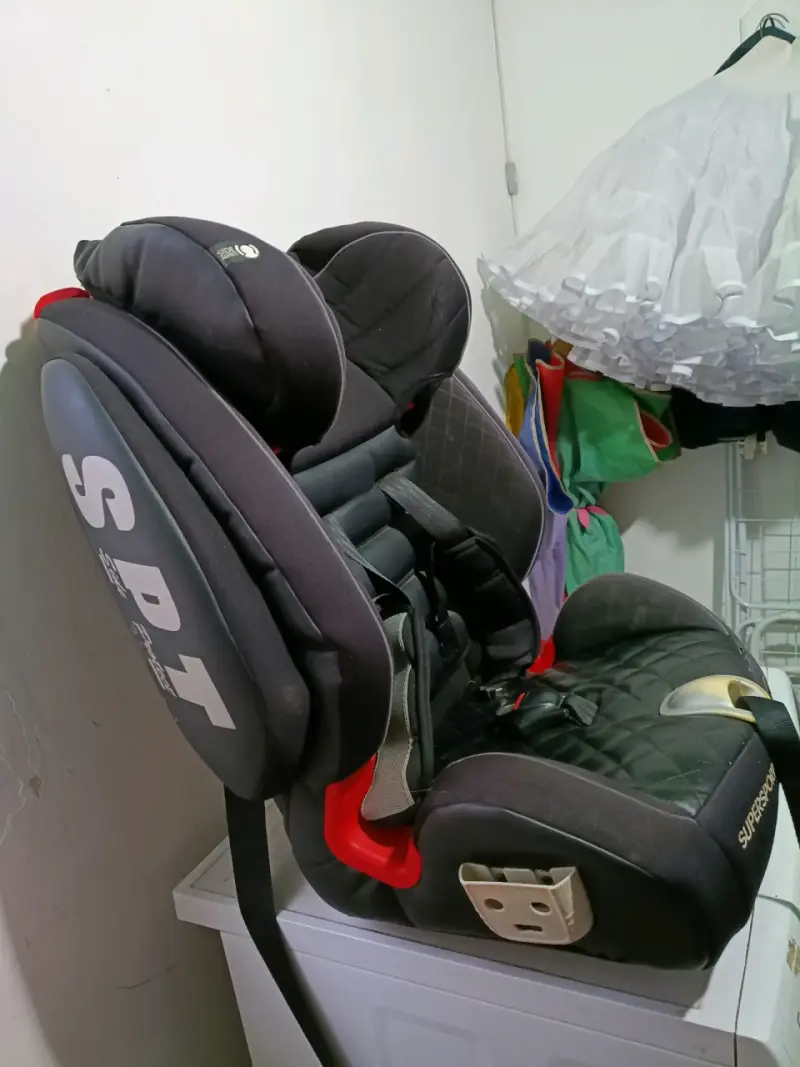 Silla de auto Bebesit Supersport negra - 3