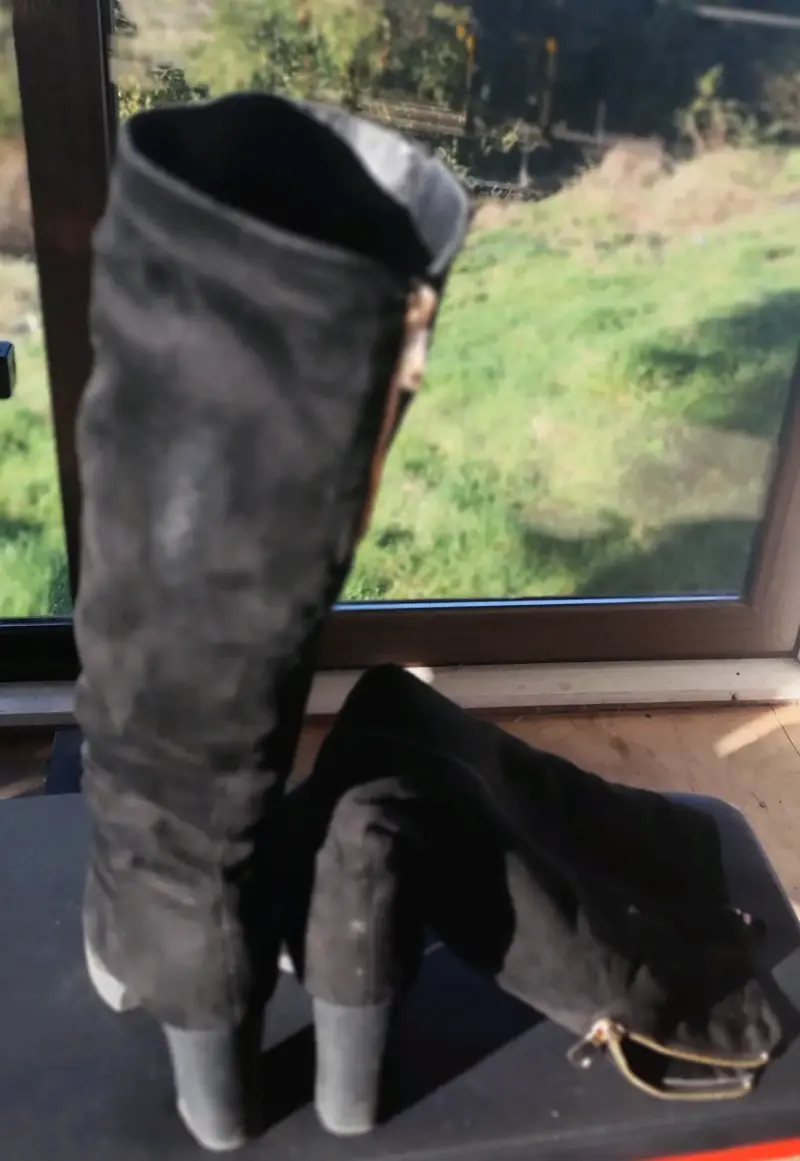 Botas altas de gamuza negras para mujer - 2