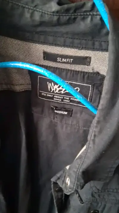 Camisal de hombre en buen estado - miniatura 4