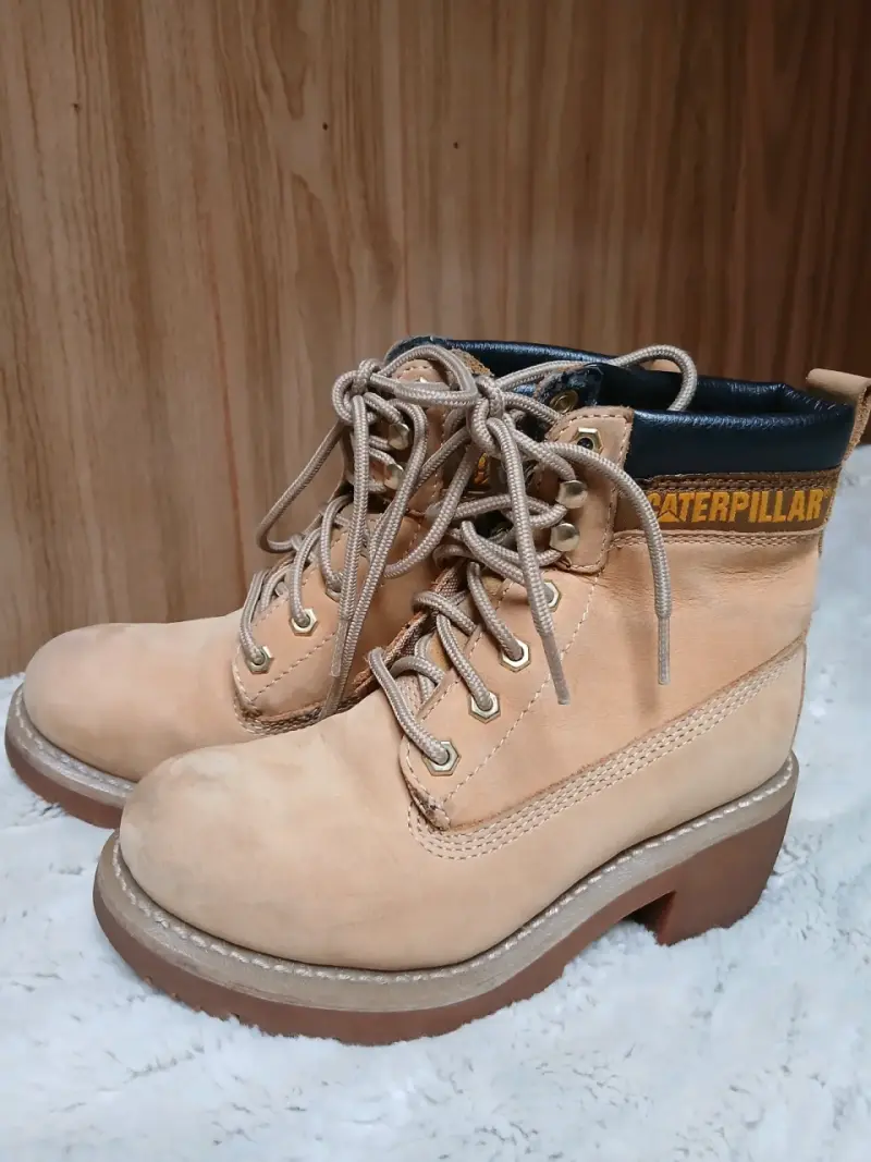 Botas Caterpillar beige - 5